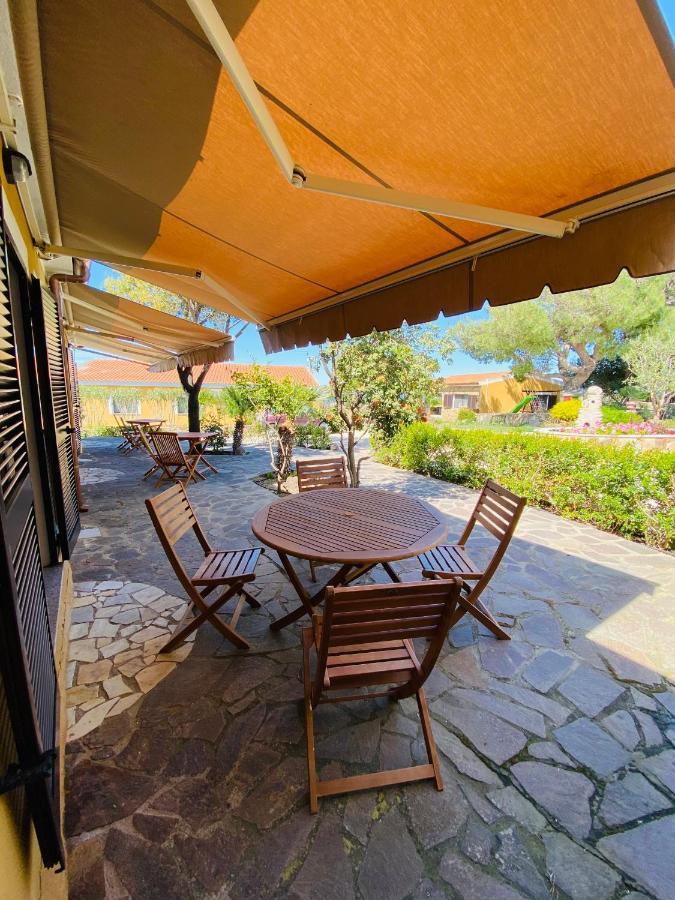 Agriturismo Monte Istulargiu Valledoria  Luaran gambar