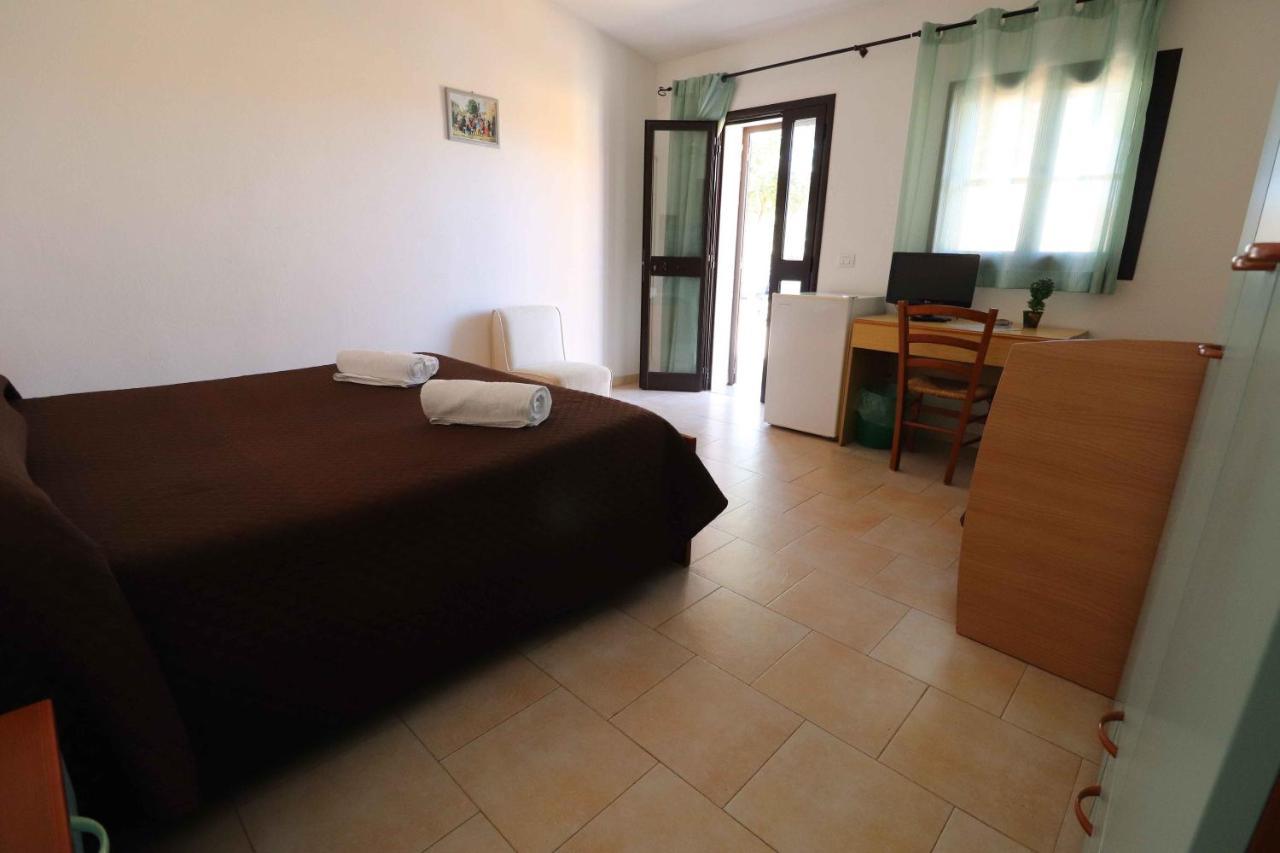 Agriturismo Monte Istulargiu Valledoria  Luaran gambar
