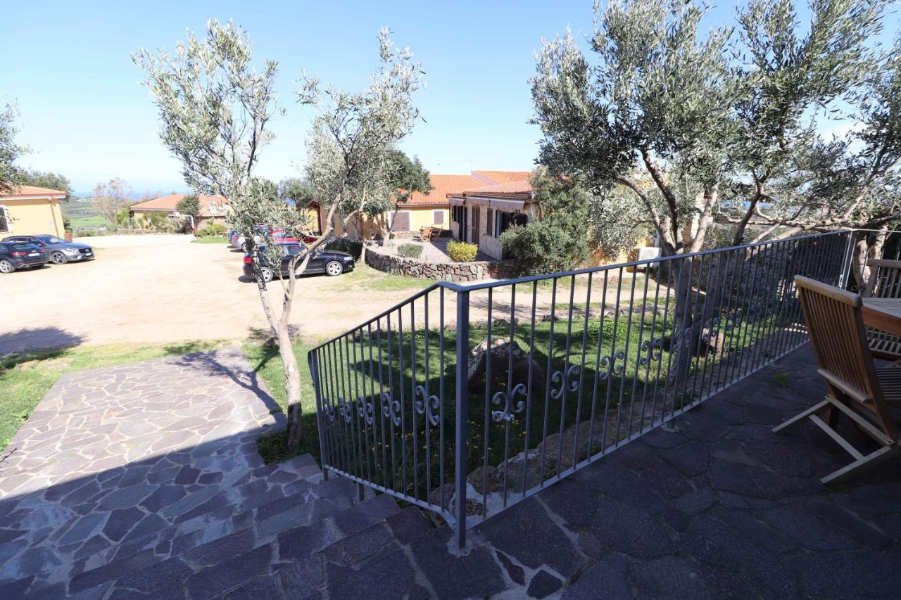Agriturismo Monte Istulargiu Valledoria  Luaran gambar