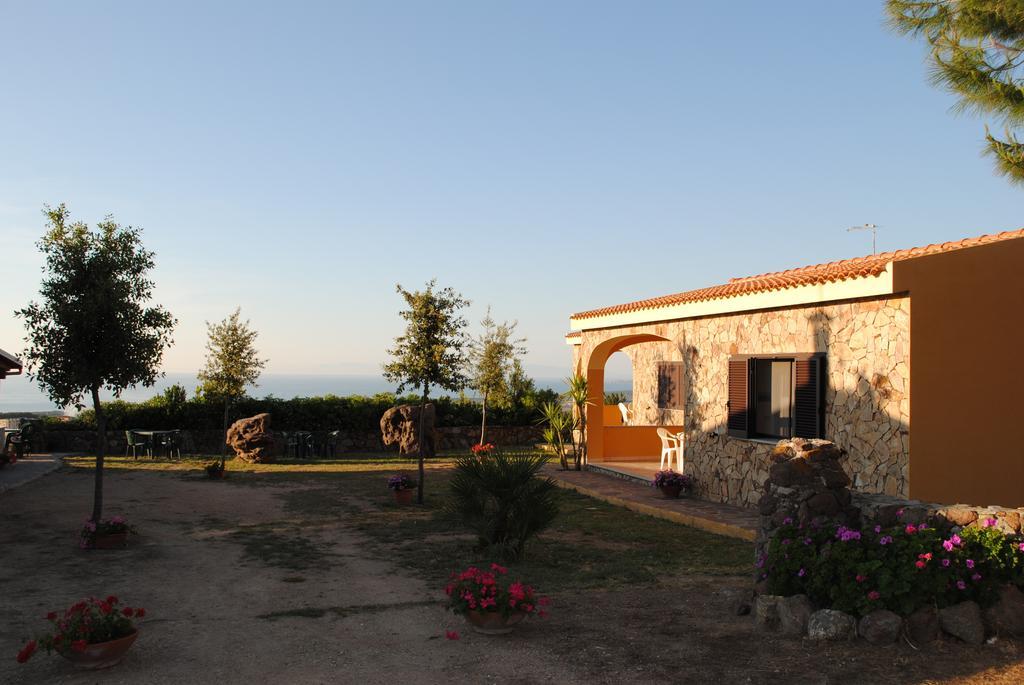 Agriturismo Monte Istulargiu Valledoria  Luaran gambar