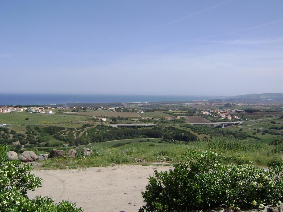 Agriturismo Monte Istulargiu Valledoria  Luaran gambar